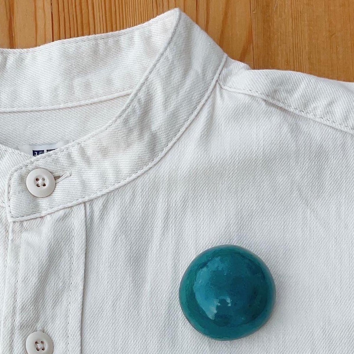 FuchuTerrace's tweet image. 手づくりクラフト作品を展示販売中です！
マカロンブローチやリボンブローチなど、１つひとつ手作業で製作されてた唯一無二の作品です。

ご自身の気持ちにフィットした作品に出会えますように。

@flags_design さんのオンラインストアでもご購入頂けます。

#flagsdesign 
#府中カフェ