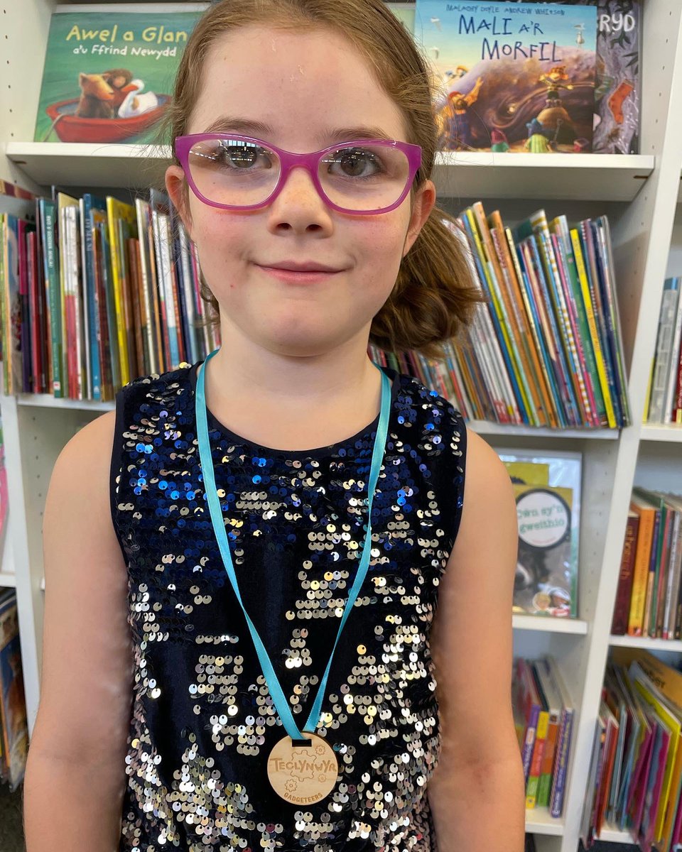 Mrs_Brake's tweet image. Summer reading challenge 2022 completed! #lovereading #lovelibraries #gadgeteers @YstradMynachLib @YstradPrimary