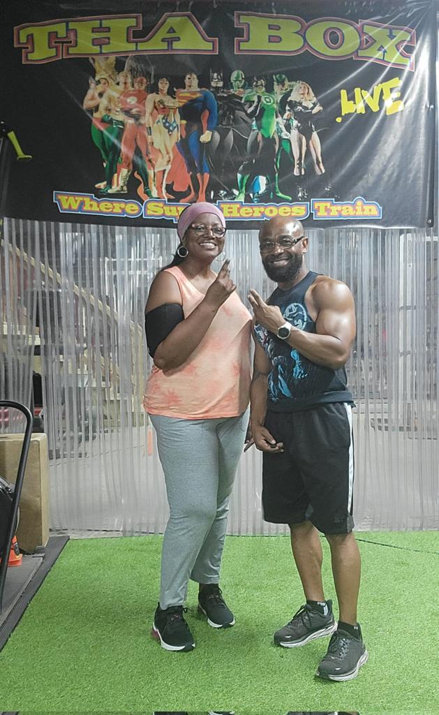 daviddeberry's tweet image. Shee💥BackAtItLikeABadHabit💪🏾💪🏾💪🏾@#ThaBox #OFFTHACHAINFITNESSLLC #ThaBoxWhereHeroesTrain #WhereEveryoneTrains #WhereMotivationLives #AlwaysForward #WithGreatPower #WutEvaItTakes