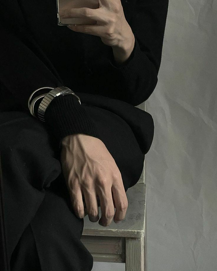 helluxfr's tweet image. ㅤ
ㅤ    ㅤㅤֵㅤㅤㅤ犜ㅤㅤ   𝗈𝒇   𝘁𝗁𝖾  𝕺𝖾𝖺𝖽
ㅤ