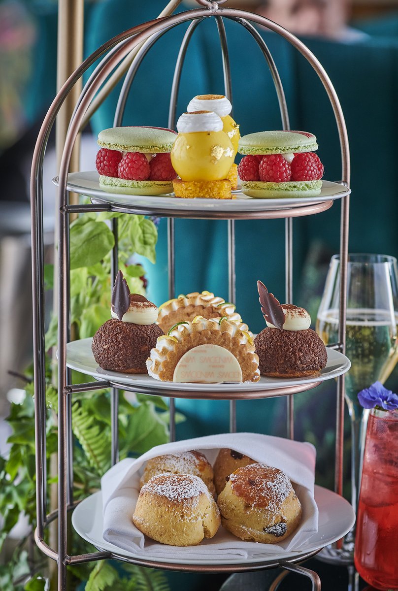 National Afternoon Tea week is almost upon us. Head to 10 Degrees Sky Bar for an unforgettable celebration... bit.ly/2zWzpf7