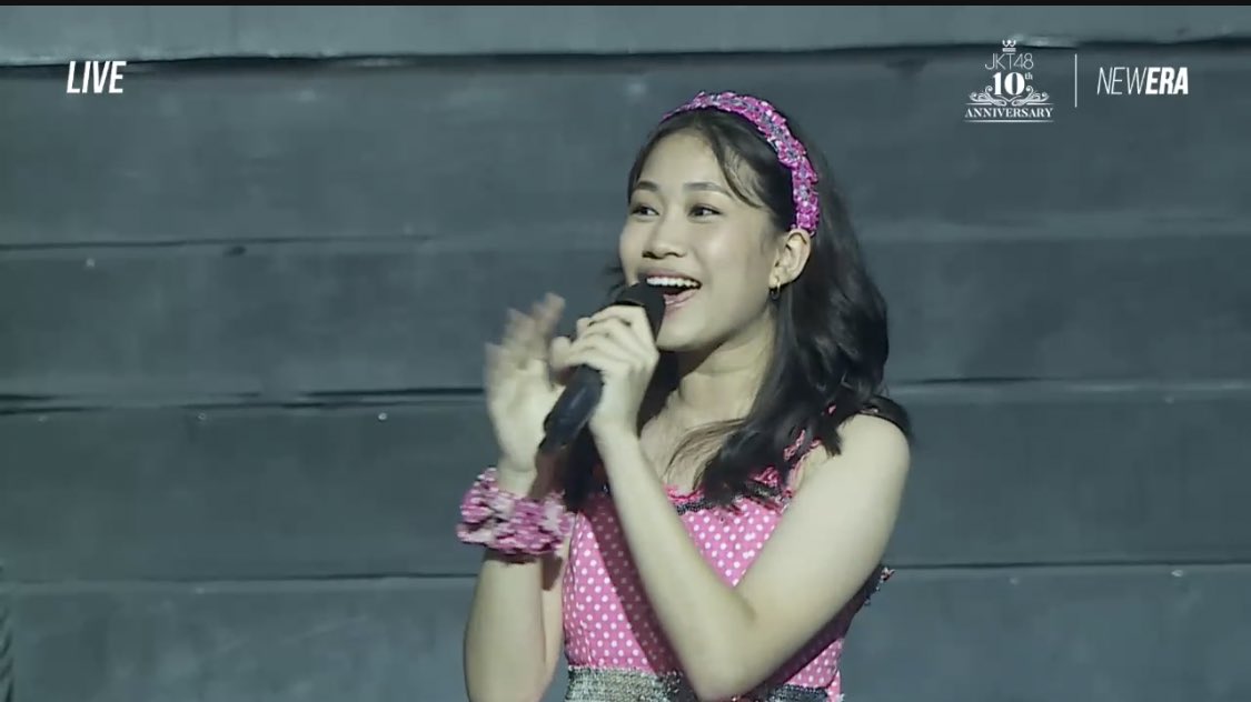 Pliss kangen banget liat dua oshi ini sekarang ketemu lagiii 😭😭 <a href="/PutriElzahra2/">Putri Elzahra</a> <a href="/ariellacalistaa/">Ariella Calista Ichwan</a> #JKT4810thAnnivConcert