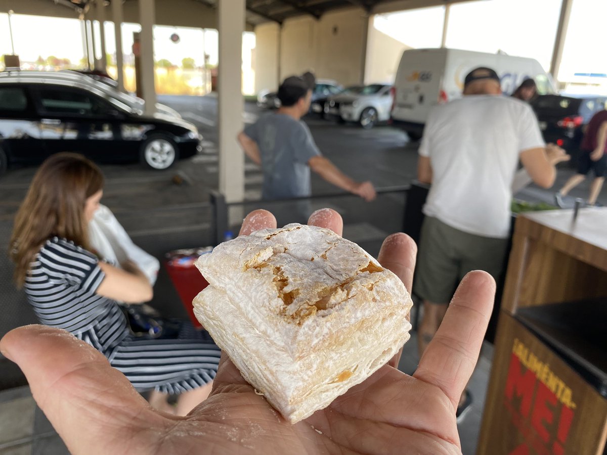 Lo que no se puede es echar gasolina por Albacete y no comerse un miguelito.