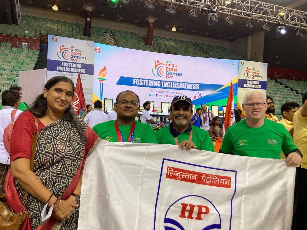 HPCLCorpAffairs's tweet photo. HPCL’s Special champion’s exceptional performance @ 4th ONGC Para Games. 4 members participate, win 2 GOLD and 1 SILVER !   #Congratulations Mr Gajanan Parmar for your Gold medals in TT &amp; Mr Nagender Singh Yadav for Silver medal in 100 Mtrs Wheel Chair race. We are proud of you! https://t.co/wYjoGLuQWs