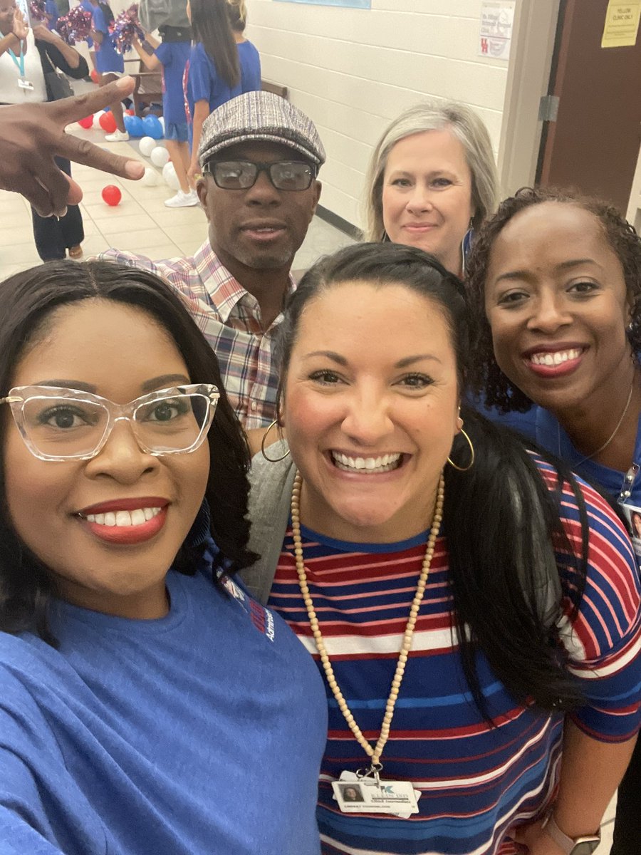 Dr. Clarissa Taylor tweet media