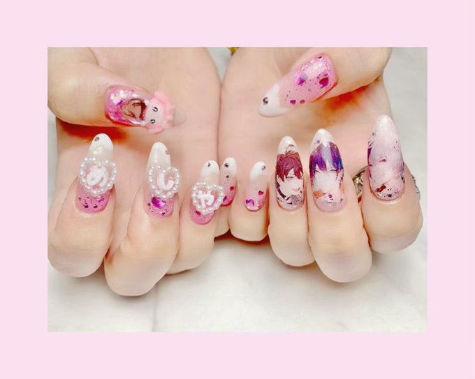 今月のネイルはメッシャーズときゅるんマイメロつけていただいた(՞ . .՞).ᐟ.ᐟ 