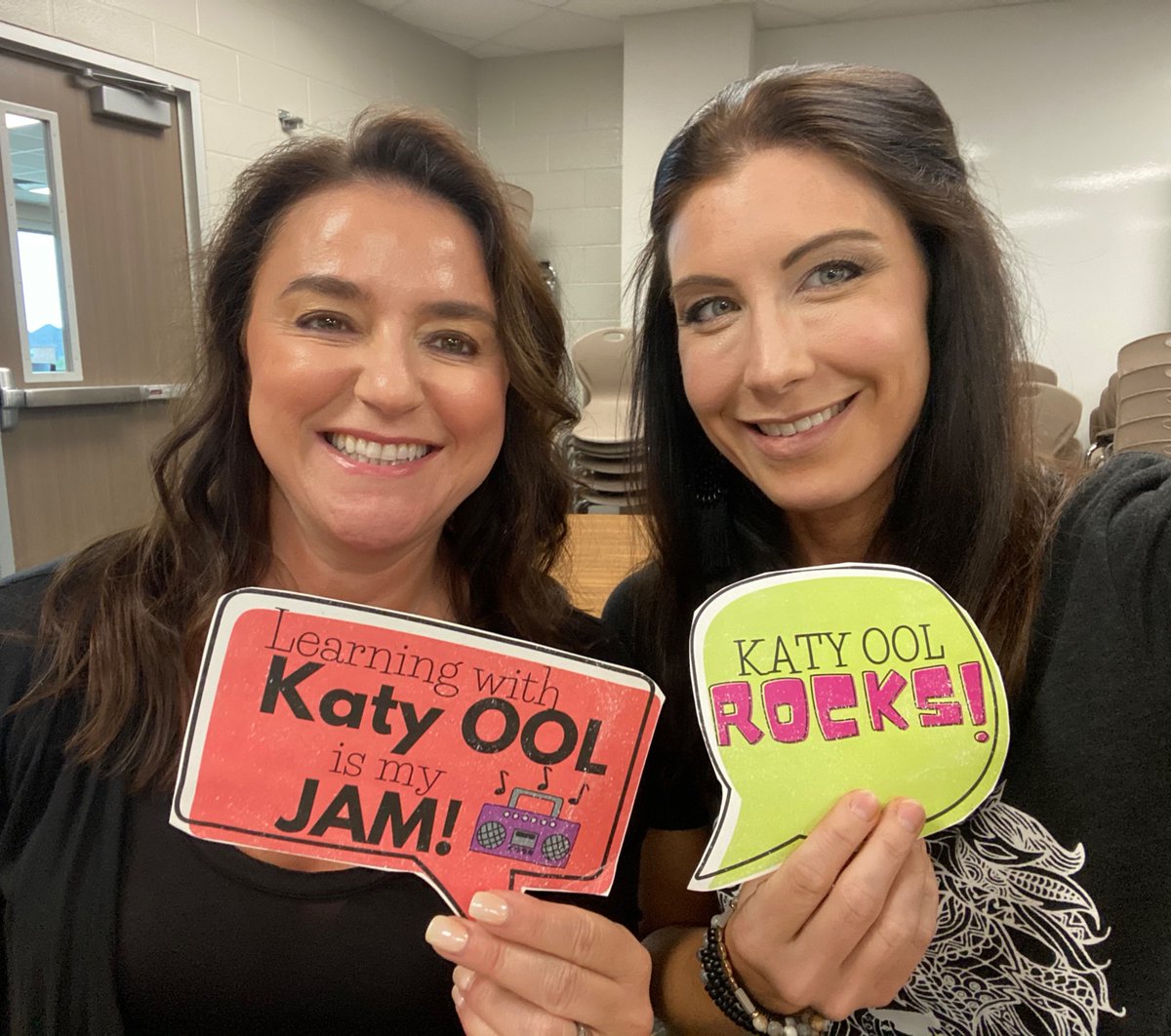 Yesterday was a great day learning with <a href="/KatyOOL/">𝕂𝕒𝕥𝕪 𝕀𝕊𝔻 𝕆𝕆𝕃</a>!  I’m so excited about the opportunity to work alongside language learners and serve TWE in a new role!   #twehowl