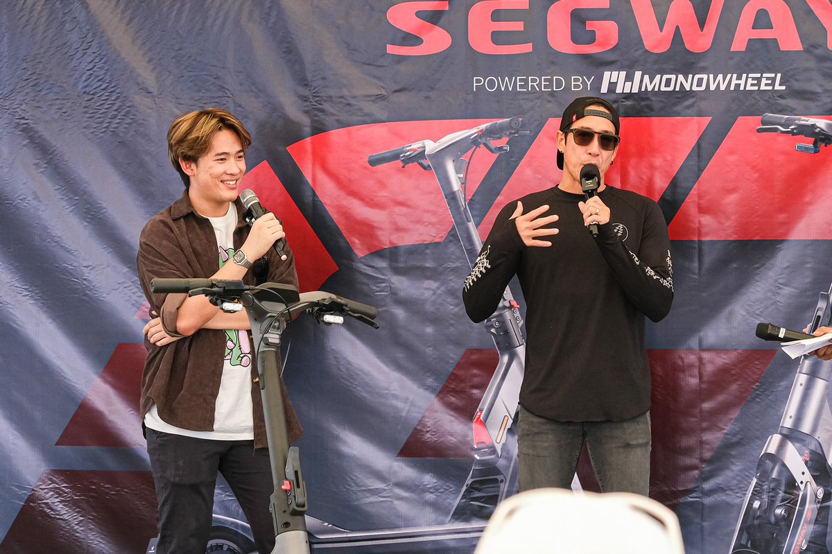 hongchanok's tweet photo. วันนี้ @sungka8800 และพี่เจ เจตริน ไป Test drive ครั้งแรกกับ Segway SuperScooter GT Series @ Bangkok Drag Avenue Raceway สนุกและตื่นเต้นมากๆเลยค้าบ ขอบคุณ MONOWHEEL และทีมงานมากๆนะคะสำหรับวันนี้ค่าา #Sungstarwin #ซุงศตาวิน #Sungfam #ซุงแฟม https://t.co/CefuLublUH