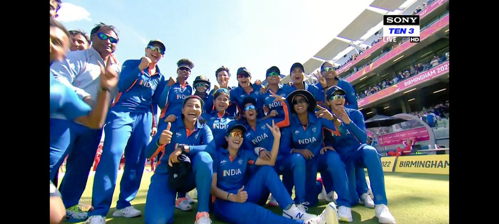 GAURAVSAHNI01's tweet photo. India Women's Cricket team 🇮🇳 defeated England in semifinal and entered in Final at Commonwealth Games Birmingham. 
#INDvENG #SmritiMandhana #CWG2022 #MedalFix https://t.co/6Oy3pu9sc1