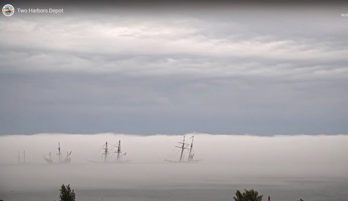 Marine Dense Fog Advisory in effect until Noon CDT for the North Shore. Shown is the webcam at Two Harbors at 810 am CDT.  #LakeSuperior