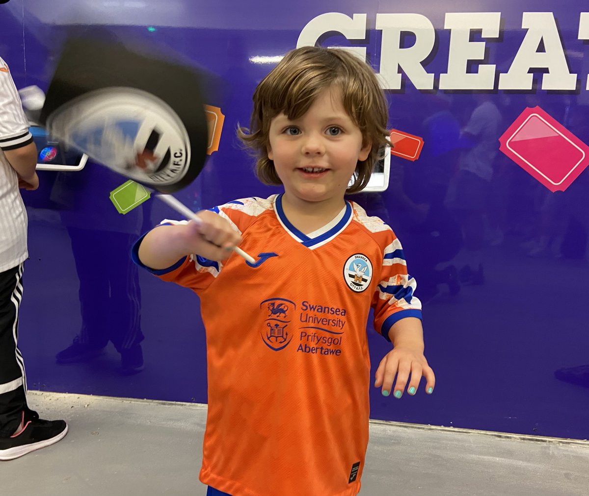 SwansJnrJacks's tweet photo. 👋 Come and join us in the family stand! #JuniorJacks https://t.co/RwDEHKHBQp
