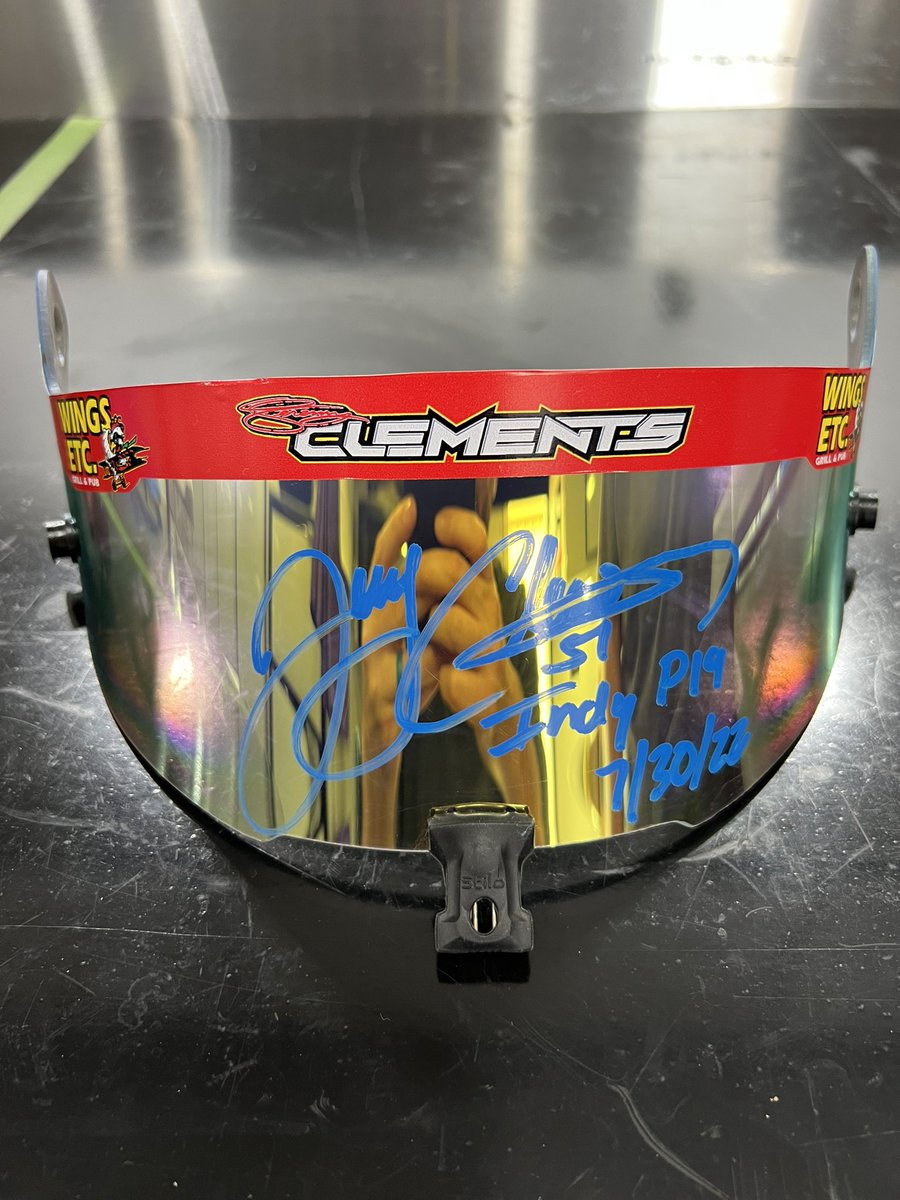 Giveaway! After the race @jclements51 will remove his helmet shield, sign it, date it, write the finish position &amp; we will give it away! Just follow ALL the steps BEFORE the end of Stage 1:

1️⃣ Follow Jeremy @jclements51
2️⃣ Follow us
3️⃣ Retweet

#nascar #xfinityseries #Giveaway