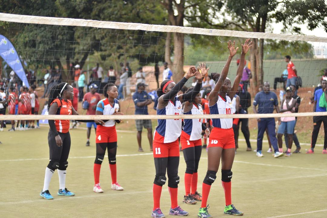 SportzNowUg's tweet photo. #NSSFKAVC22 #goldmatch @KAVCUGANDA v APR 

https://t.co/EEIOpM9E68

@Ugvolley @ssennyondo1 @kigundu_ahmed @KCBNkumbavc @LakonyPeter @phtsacademy22 @ClubMulago @ConstanceIchuma @IbrahMurungi @MulindaIvan3 @JjuukoJoel @nssfug @CentenaryBank @PepsiUganda @mtnug @GOtvUganda https://t.co/lCUVHOdwoE