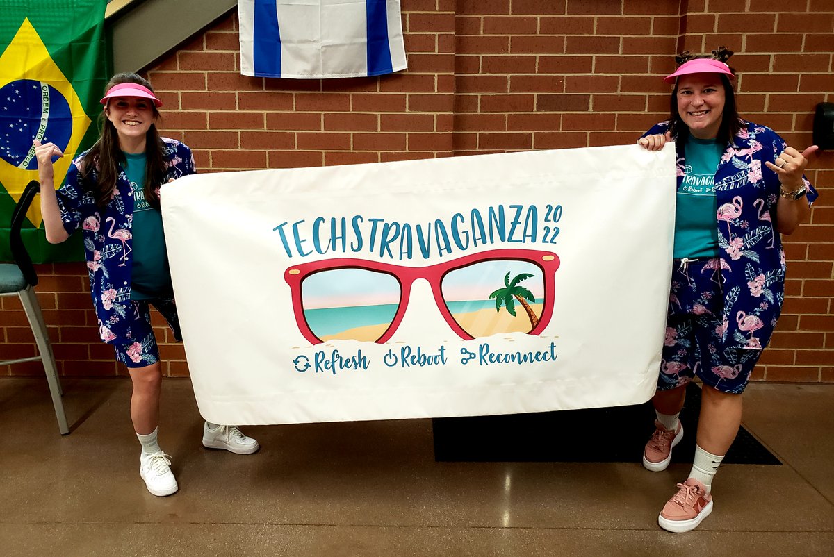 Lynchburg City Public Schools Techstravaganza 2022  was a resounding success, with regional K-12 educators networking and a full of day STEAM+CS sessions including one led by CodeVA faculty. Reach out to include us in your division STEAM or TECH events!