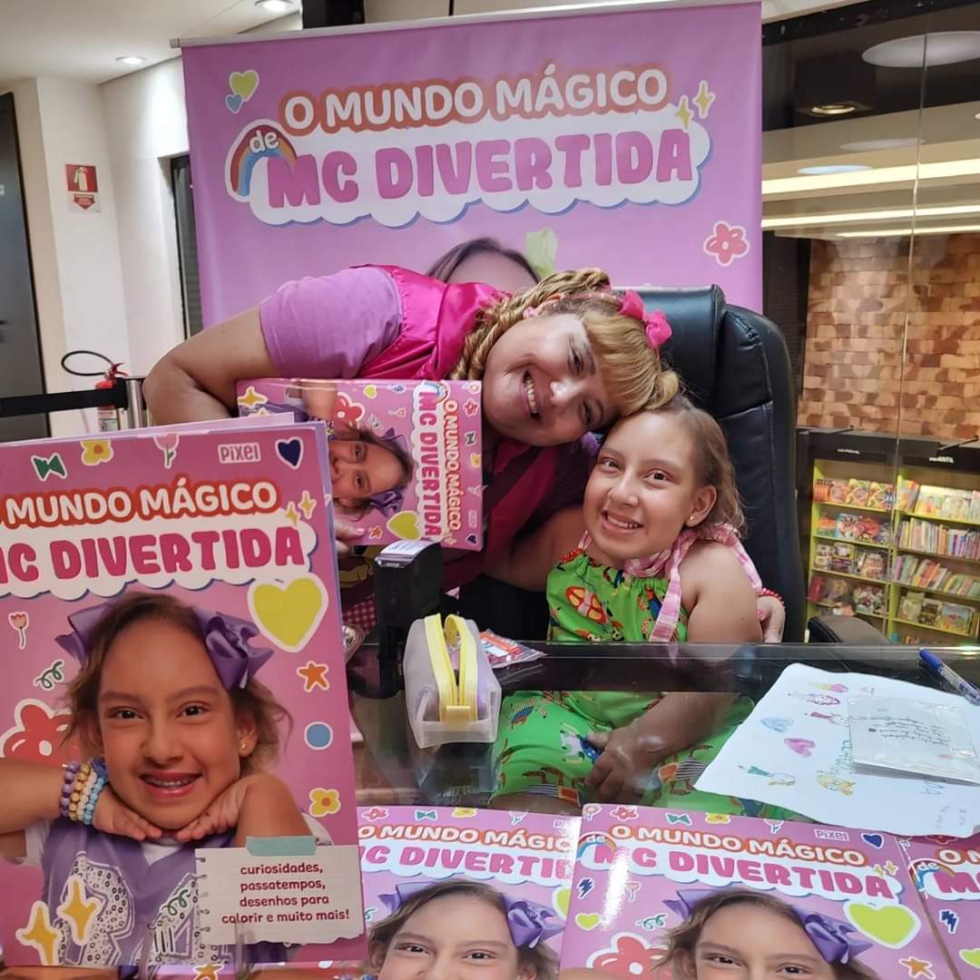 O mundo mágico de MC Divertida - Livro