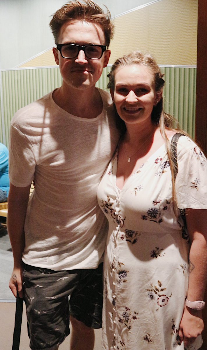 notdesrocs's tweet photo. #19YEARSOFMCFLY 😭😭😭 my first true love in music. 14 years since i saw them live for the first (and only😭) time. 4 years since i finally met @TomFletcher and got to tell him how important mcfly are to me and that i will love them forever🫶🏼 https://t.co/hlgQyY2xaT
