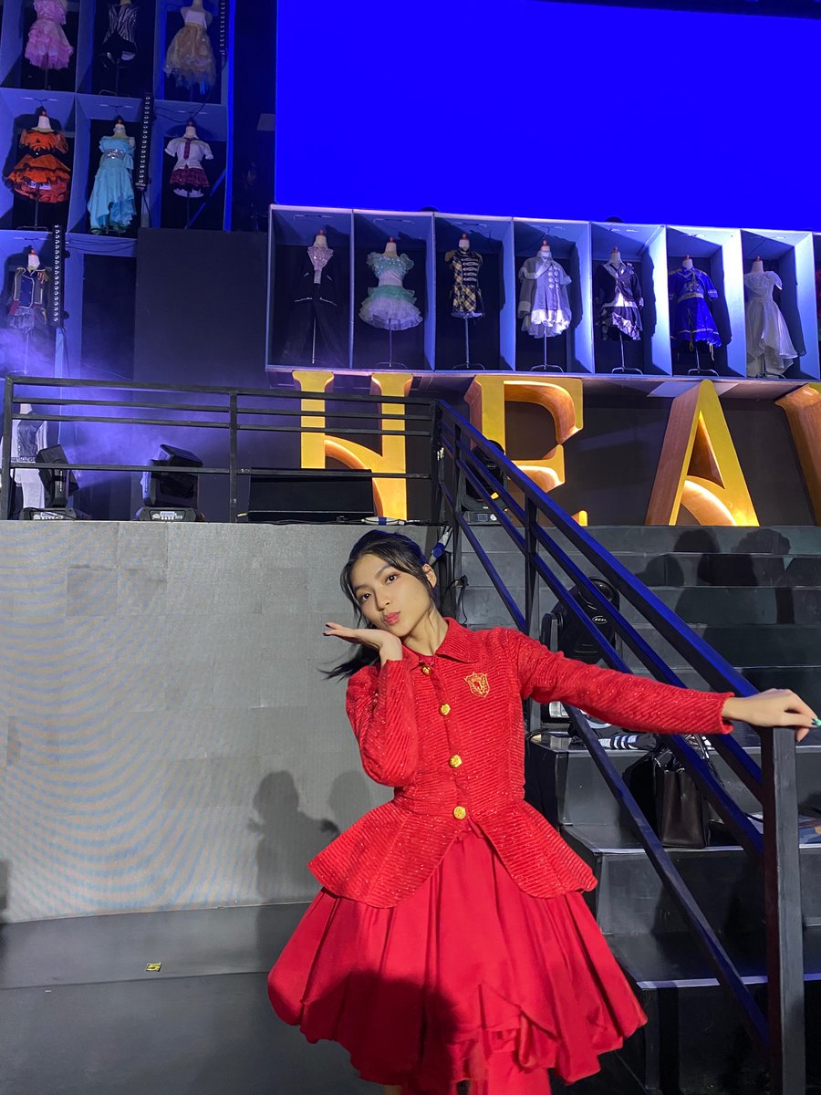 _shaniagracia31's tweet photo. terima kasih!! kalian luar biasa 🥺❤️
#JKT4810thAnniversaryConcert https://t.co/c9biQvmWl5
