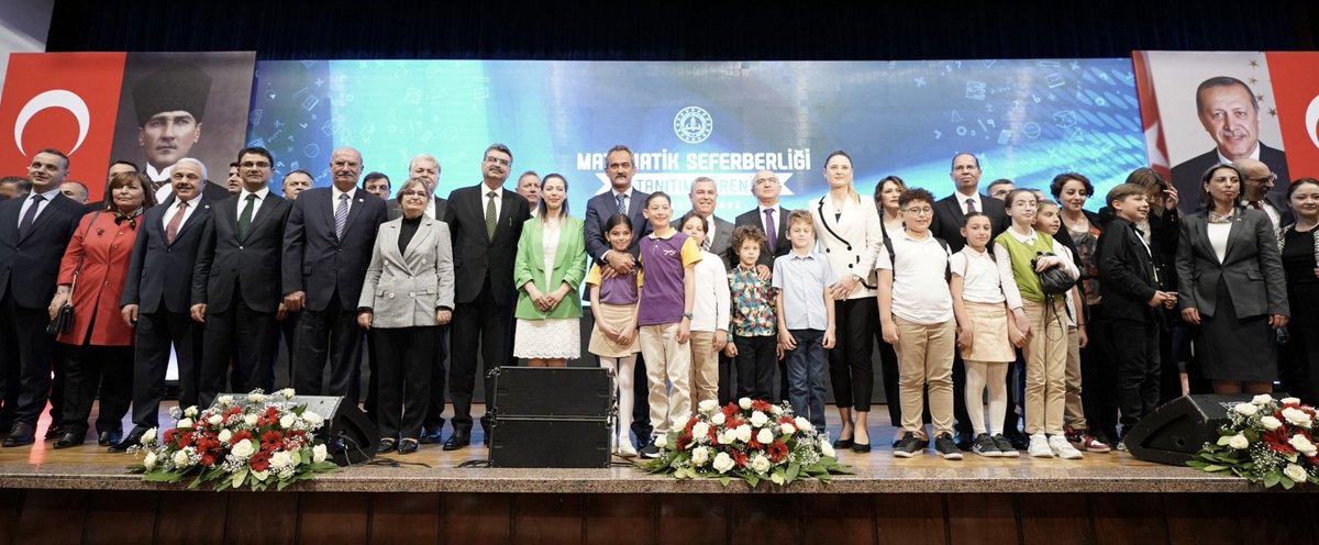 #eğitimdesonbiryıl

👩‍🏫Millî Eğitim Bakanlığımızca  öğrencilerimizin matematiği severek öğrenmeleri ve yaşama uyarlamaları hedeflenerek her yerde matematik anlayışıyla "Matematik Seferberliği" başlatıldı.