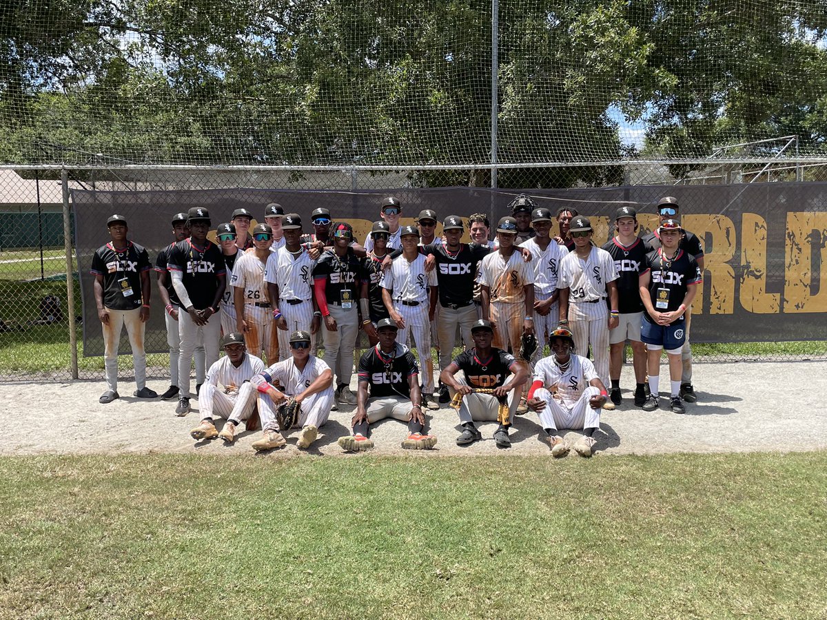 🏆 CHAMPS 🏆

Congratulations to both the Junior and Senior #WhiteSox RBI teams for winning each of your <a href="/MLBRBI/">MLBRBI</a> championship games today!!! We are so proud of you! Let the celebrations begin! 🎉
