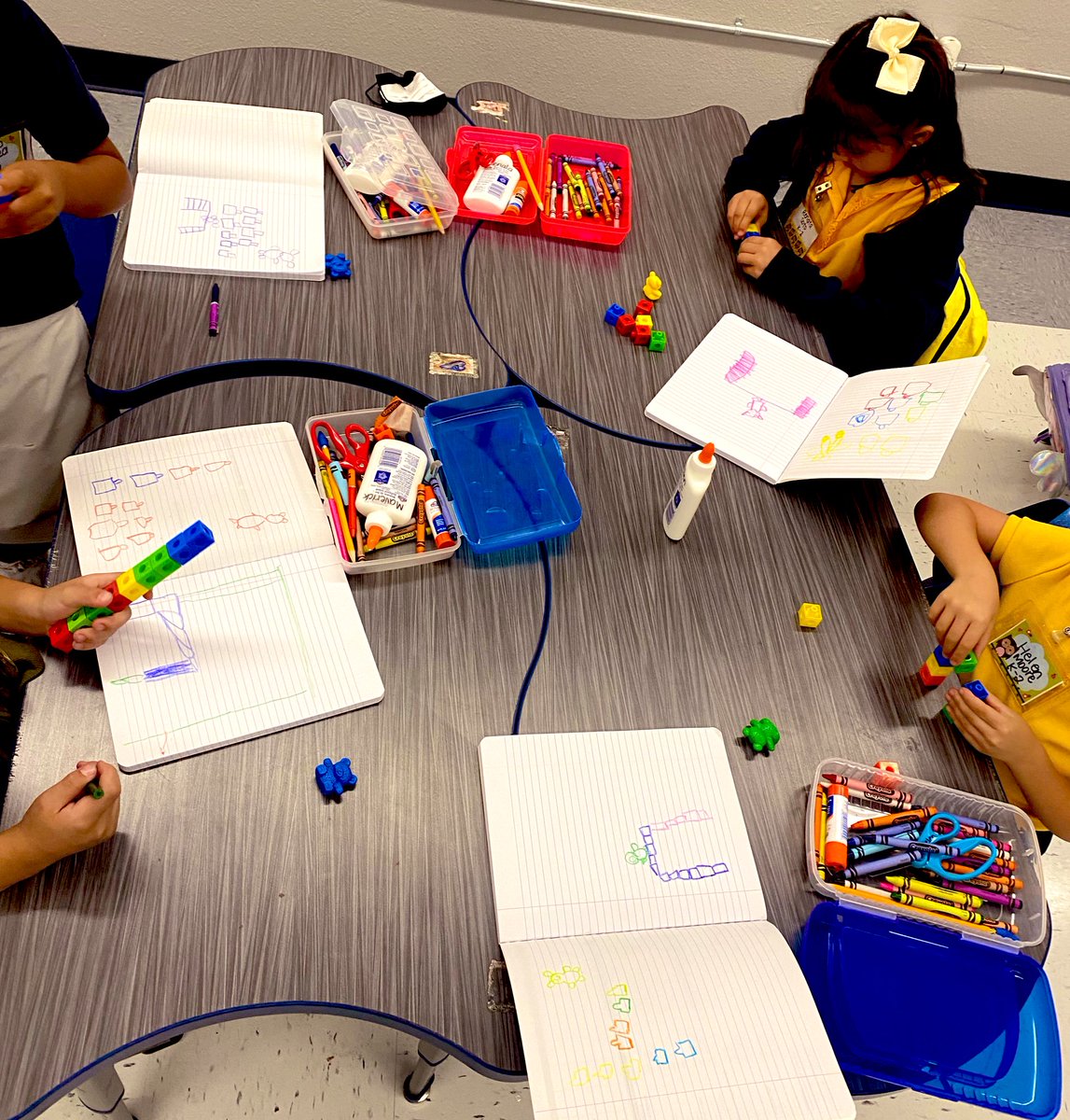 PCoronaYISD's tweet photo. First week done and it was amazing! #Kindergarten students at @EsHeight are doing great things!! #DualLanguageClass #STEM #BacktoSchool2022 #TrooperClap 💙💛🦅 https://t.co/pmJfHT5MRZ