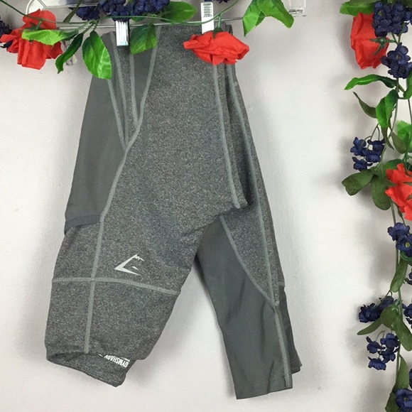 PhxKelly's tweet photo. So good I had to share! Check out all the items I'm loving on @Poshmarkapp from @KellyCoulson4 #poshmark #fashion #style #shopmycloset #express #lululemonathletica #gymshark: https://t.co/EVun3MO83l https://t.co/2BnnjDhOGq