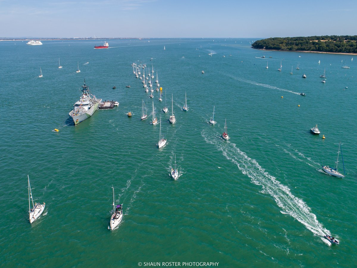 ShaunRoster's tweet photo. Having completed @cowes_week Guard Ship duties @RoyalNavy Offshore Patrol Vessel @hmssevern today welcomed HRH Anne, Princess Royal onboard to take the salute as hundreds of boats conducted a Sail Past to celebrate The Queen’s Platinum Jubilee. #HMSSevern #QPJ #PlatinumJubilee https://t.co/ySO7Q9iu6J