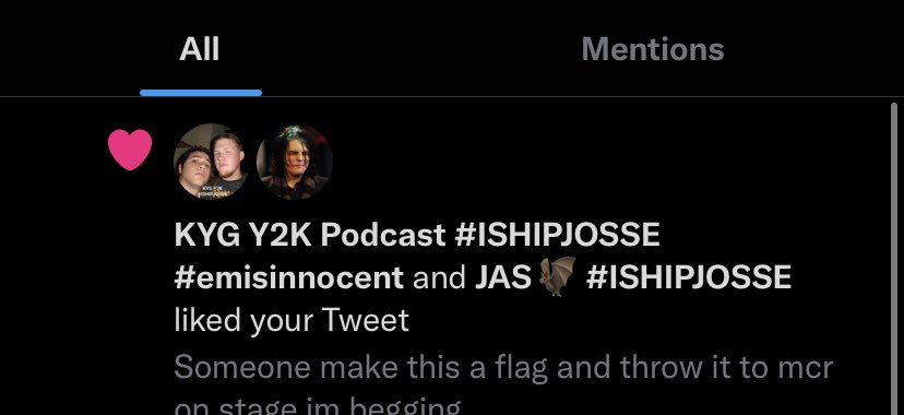 mcrpissr's tweet photo. WOAH IM FAMOUS #ISHIPJOSSE https://t.co/YY3JyWyAOl