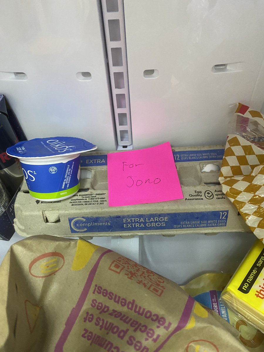 EthanTylerTweet's tweet photo. I think you left something in the fridge at work @jonotan86 https://t.co/NBnM6mpDyF