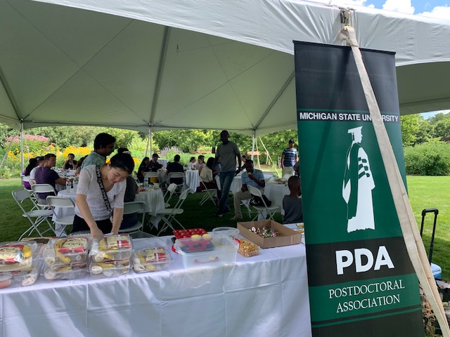 MSU-PDA (@msupda) on Twitter photo Thank you to everyone who came out to the MSU Postdoc Association Picnic!
#MSU #Postdocs Thank you to everyone who came out to the MSU Postdoc Association Picnic!
#MSU #Postdocs