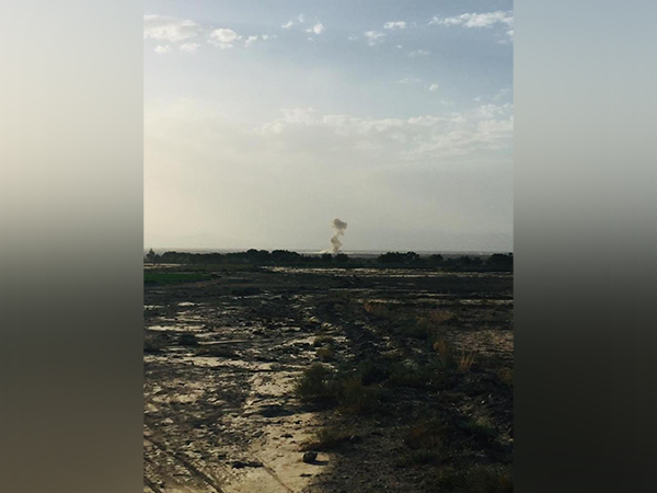 ani_digital's tweet photo. Another drone fires missiles in Afghanistan days after Al-Qaeda chief's killing in US mission
Read more At:
https://t.co/JJxXoKLnIE
#AlQaedaChief #Afghanistan #DroneMissiles #HVT https://t.co/B9Nyg1nmu8