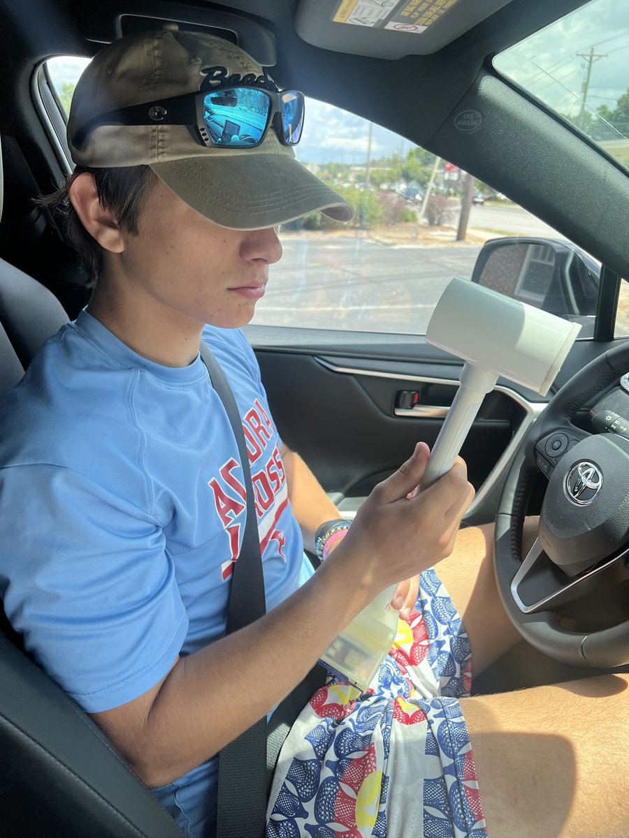 lorieno's tweet photo. @g_farmer5 @CityofColumbia @RichlandSC @CountyLex The temperature sensor is on & ready!
@HeatGov @NOAAClimate @capastrategies @colatoday #urbanheatmaps2022 #capaheatwatch #urbanheat #colatoday https://t.co/Ey6rtk9L3s