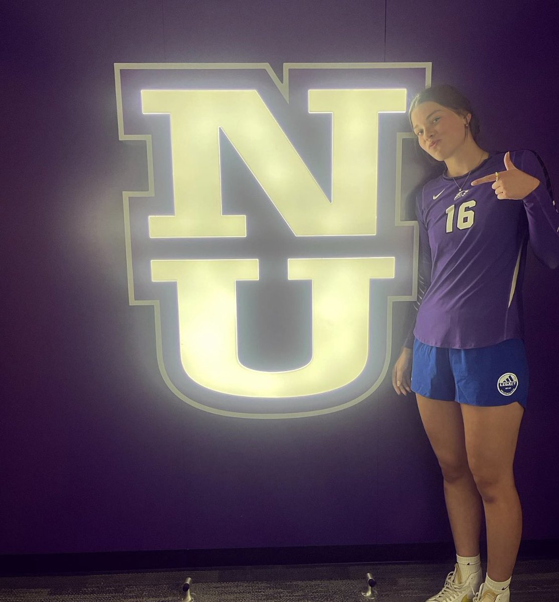 pay17pay16's tweet photo. I am so excited to announce my verbal commitment to play D1 volleyball at Niagara University! I would like to thank my family, coaches, and everyone who’s supported me throughout this process! So excited the future!GO PURPLE EAGLES!!!! 🦅🦅💜💜  @coachcef @LegacyLvc @NiagaraVB https://t.co/CbxM5RbuHg
