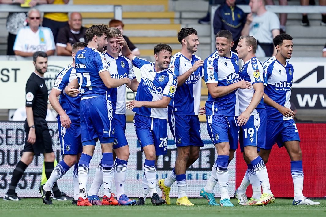 Joey7Barton's tweet image. 1st W of the season. 0-4 and a dominant team performance. Incredible away following again. Thank you #UTG 💙