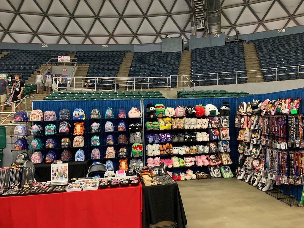 EpicGeekShop's tweet image. We are very happy to be back at Bell County Comic Con in Belton! Come and see us in Hall A coliseum!