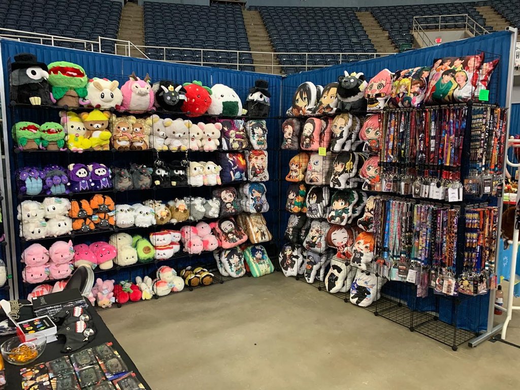 EpicGeekShop's tweet image. We are very happy to be back at Bell County Comic Con in Belton! Come and see us in Hall A coliseum!