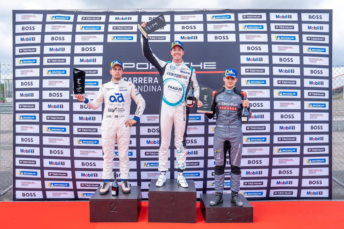 Carrera Cup tweet media