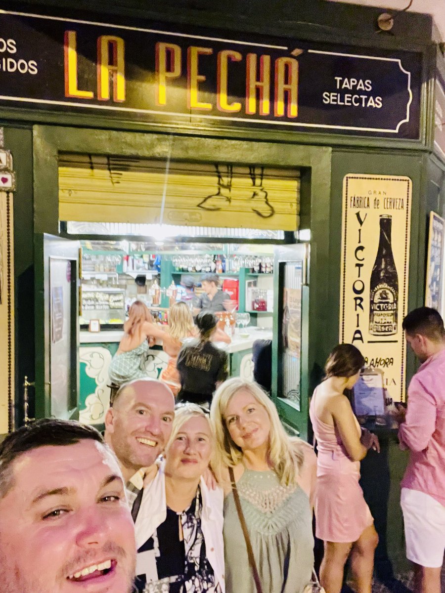 tracyswinburne1's tweet photo. The most amazing tapas in Malaga! Quirky, tiny but authentically beautiful! #LaPecha ๐ช๐ธ https://t.co/zQqN3OpNyj