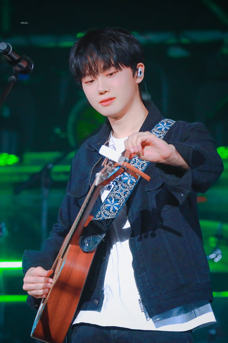cue_standby's tweet photo. 220219
피피샘이 프리뷰 올린 거 제가 걍 훔쳤습니다
@pphhs_ #하현상 https://t.co/NJt9K47CF6