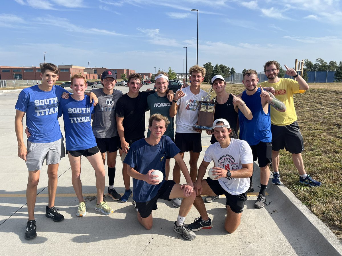 In an epic game of 15-14, the Alumni come out on top in XC Ball!!! Great to see everyone again.