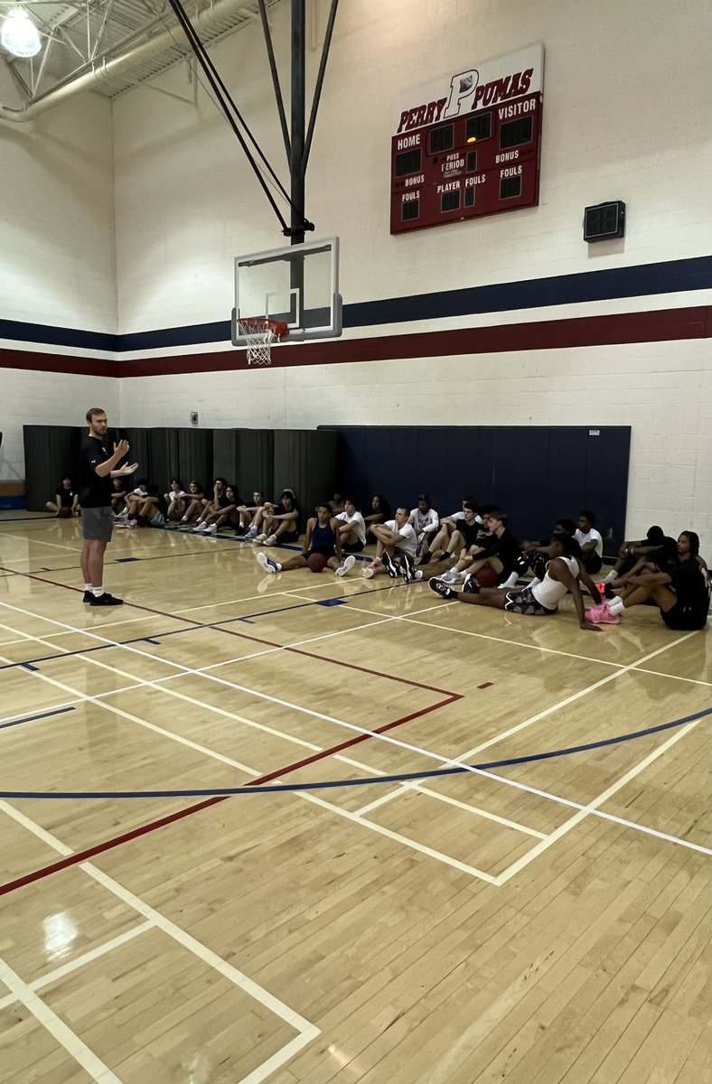 Thank you to <a href="/CaseyBenson15/">Casey Benson</a> 
For taking time to talk to our guys Friday.  
#3xStateChamp, #GPOY.