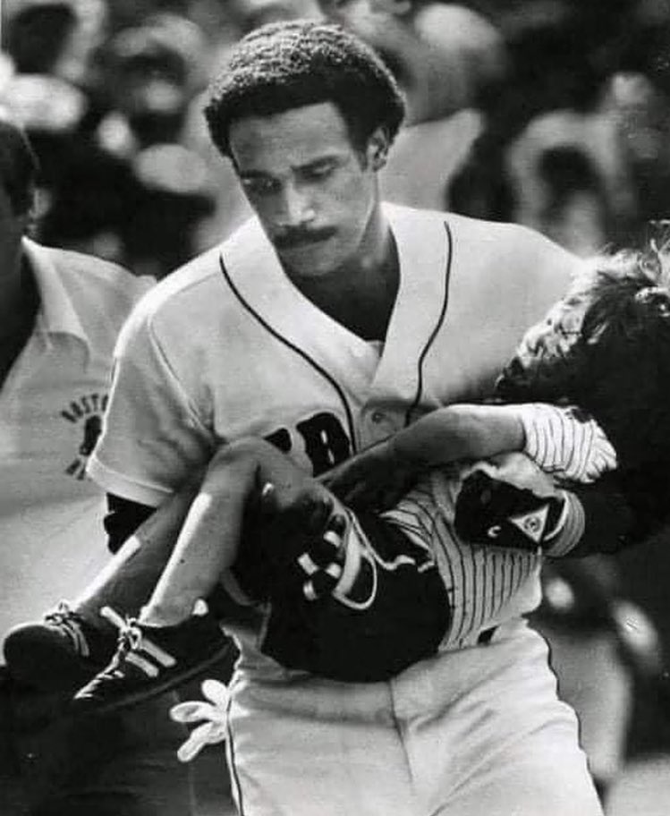 A line drive foul ball hits a 4 y/o in the head at Fenway.  Jim Rice realized EMT’s would take too long to get there, he jumped out of the dugout ran into the crowd &amp; scooped up the boy.  Laid the boy down in the dugout for the EMTs .  Doctor’s later said, that saved his life