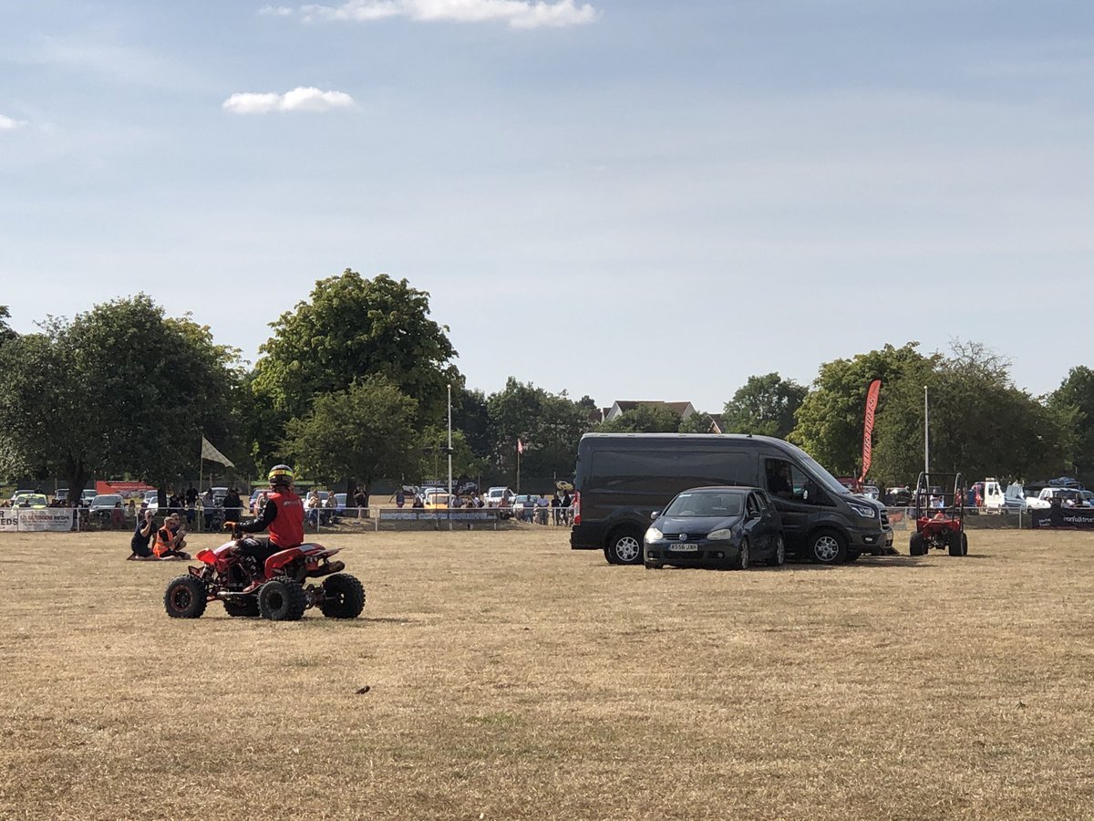 Sam Collett tweet media