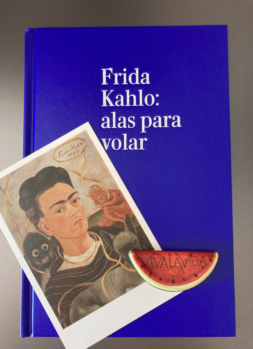 …alas para volar 💙

Querida Frida, ahora te siento más cerca, ahora te conozco un poquito más. ✨

📸. Exposición “Frida Kahlo: alas para volar” en <a href="/casademexicoesp/">Fundación Casa de México en España</a>