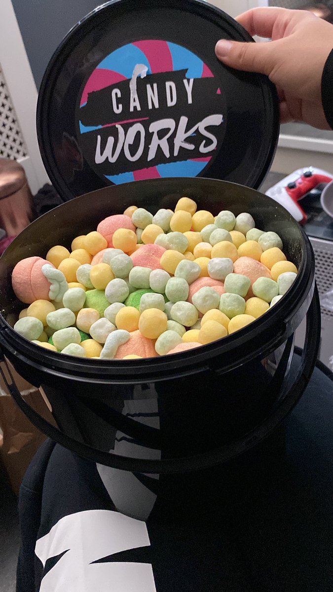 ripmegx's tweet photo. @candyworksuk i am in love. thank you https://t.co/eZr5ct2N63