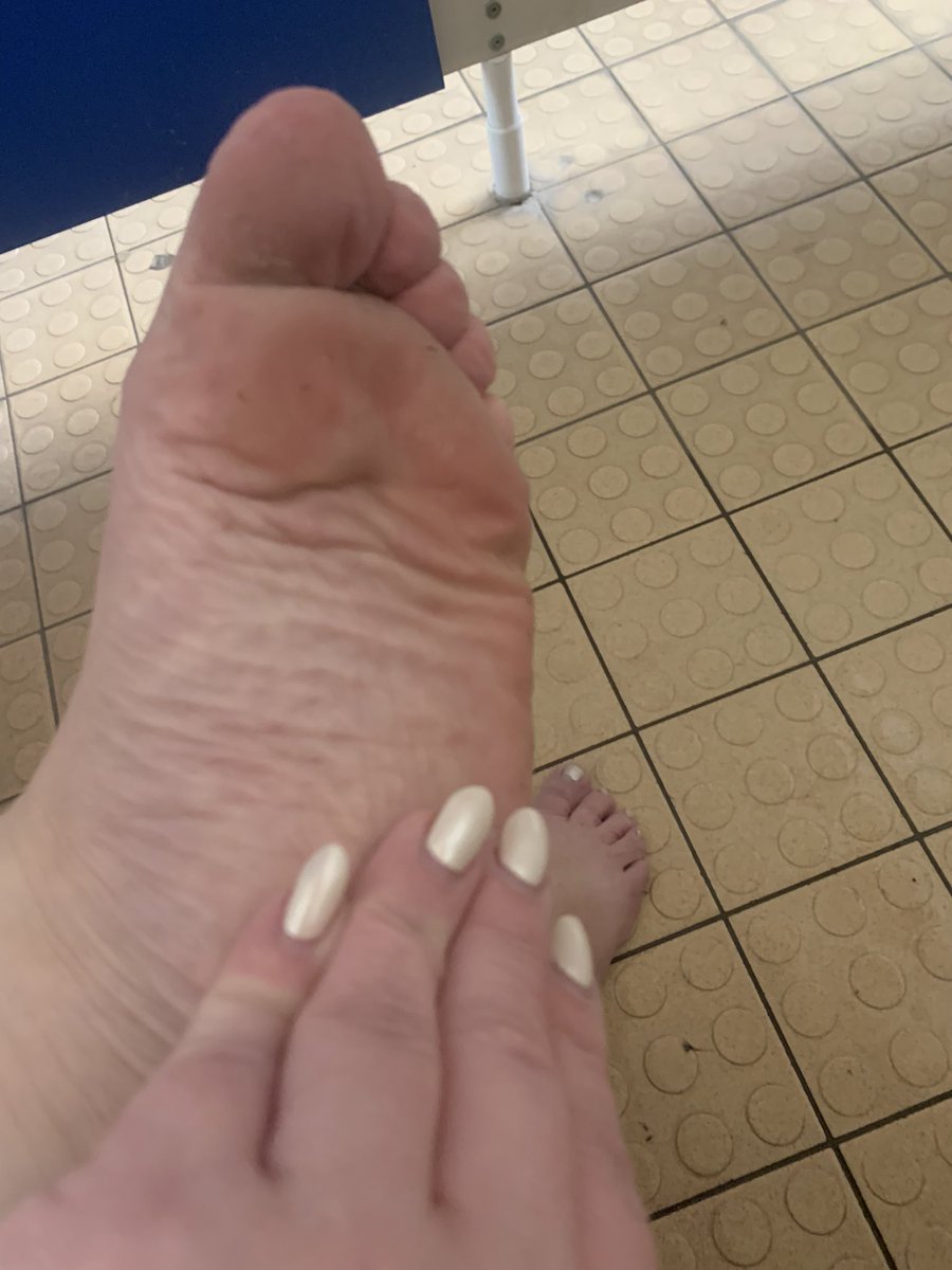 PinkSparkle38's tweet photo. Wrinkly soles from swimming for some Saturday love 💋💋

Dont walk out the changing rooms with that hard c0ck showing 😈😈

Foot • Feet • Footlover • Feetlover• Prettyfeet • Cutefeet • Foot pics • Fetish • Feet content • Toes • Soles • Arches • Princess • Sub https://t.co/w35Pj9U72f