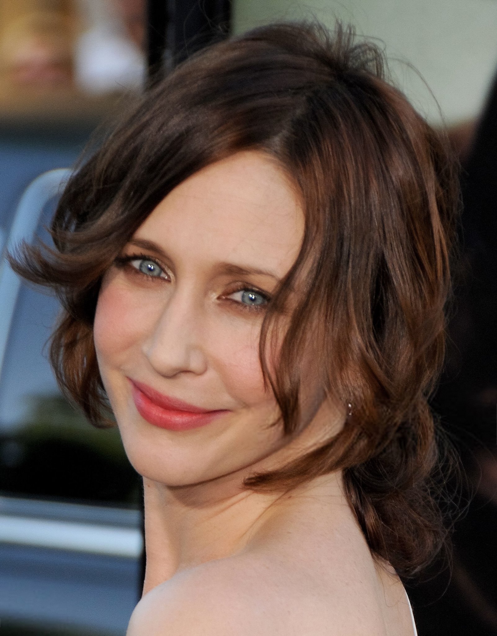 Happy birthday, vera farmiga! <3 