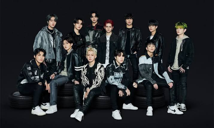 itsmebbh04's tweet photo. One of my pleasures is getting to know you guys. Thank you for being my moodbooster everyday. My 12 Diamonds always shine. Be happy and be healthy💕 Can't wait the new comeback🥰💎 

#TREA2URE_ANNIVER2ARY_2022 
#열두개의_보석_트레저_2주년
@treasuremembers https://t.co/C0EAwozpgS