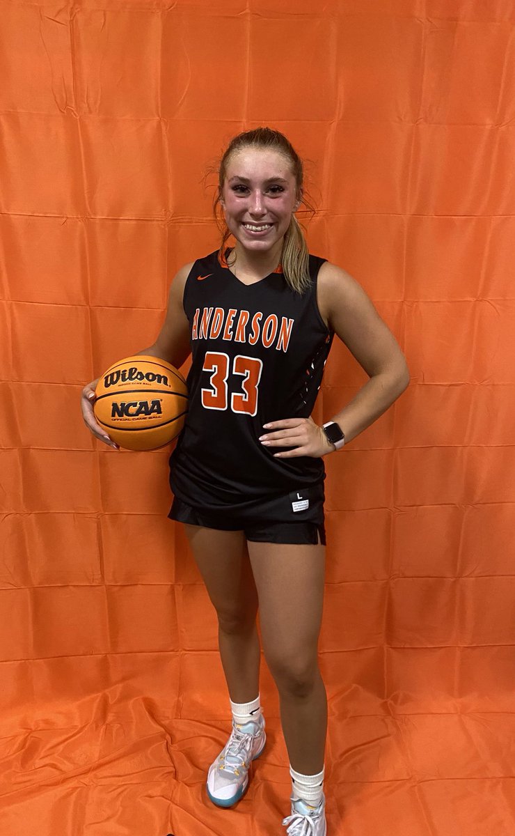 Lillian Tolmen tweet media