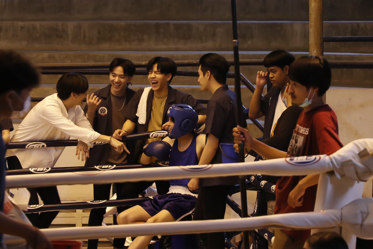 ถ้าวีต่อยกับเหนือ ใครจะชนะ 🤣

#LoveMechanicsEP9