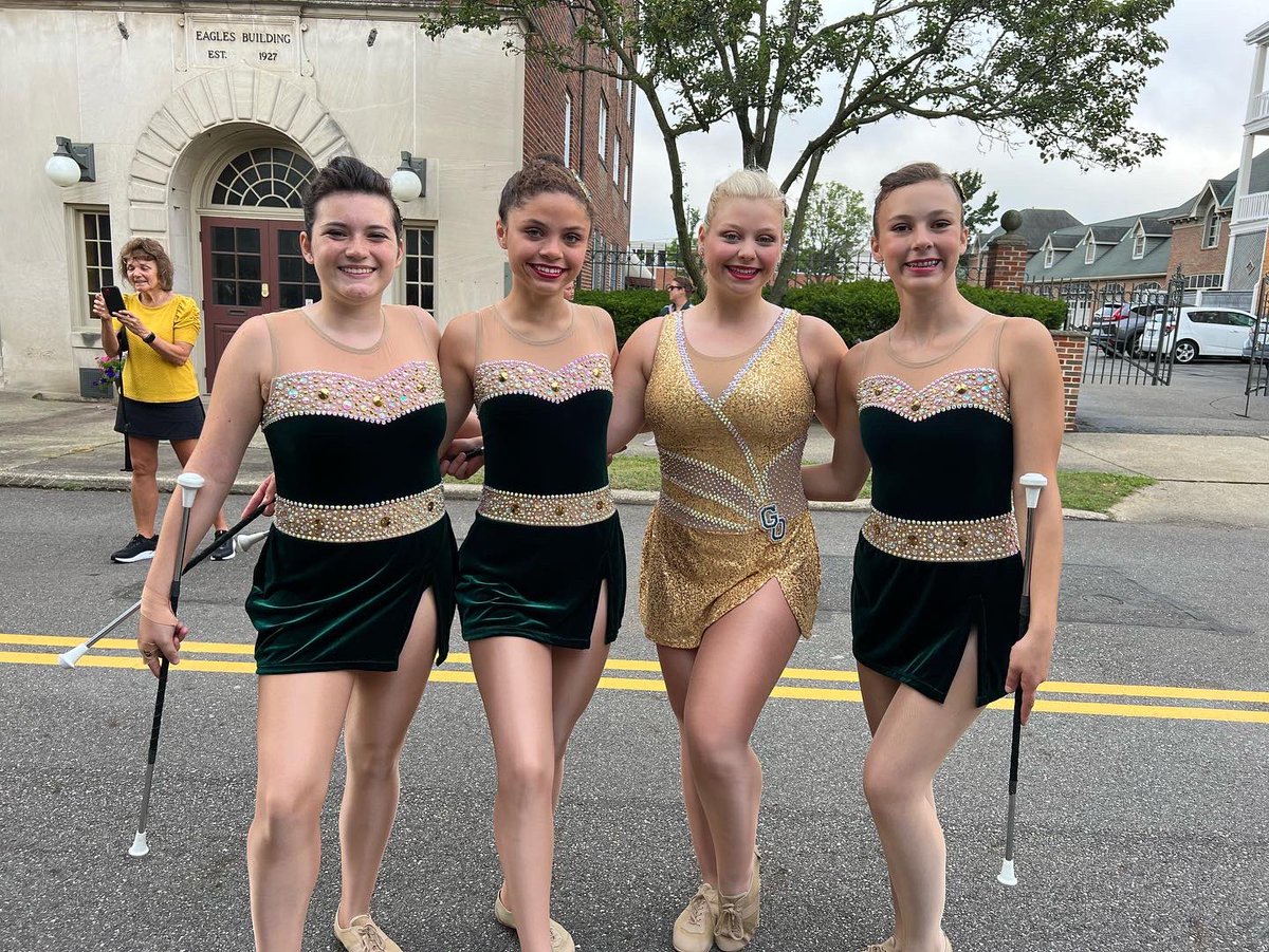 eagletweets14's tweet photo. Great morning walking in the HOF Parade.  Kids looked and sounded amazing.  Go Eagles!! https://t.co/lyr1lj9sEX
